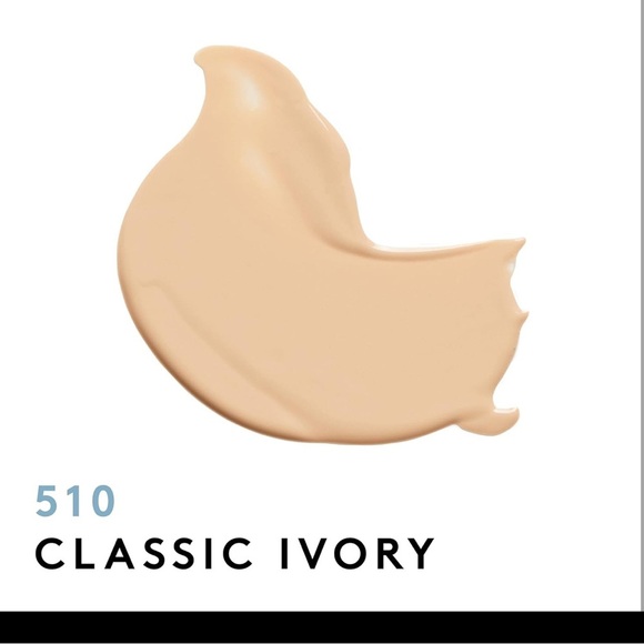 CoverGirl Clean Matte Liquid Foundation - Sand Beige - Picture 8 of 16